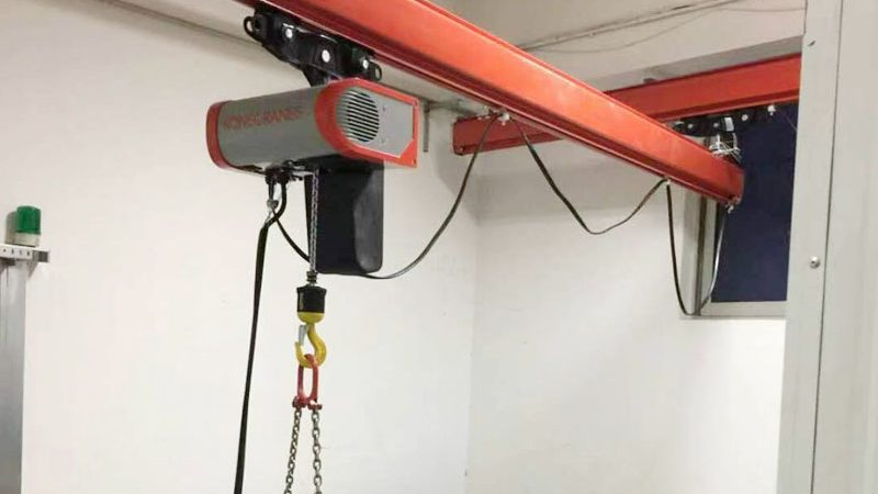 定制单梁门式起重机：尺寸要求解析与选型要点**